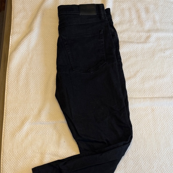 Lucky Brand Men's Dark Jeans - Picture 5 of 6